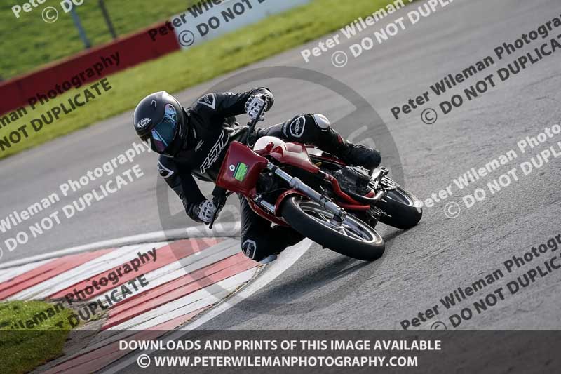 donington no limits trackday;donington park photographs;donington trackday photographs;no limits trackdays;peter wileman photography;trackday digital images;trackday photos